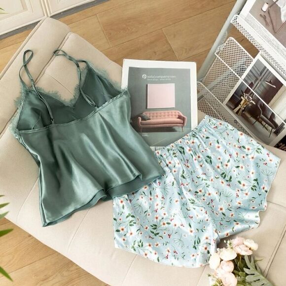 Satin Floral Print Two Piece Pajama Set - Picture 2 of 9